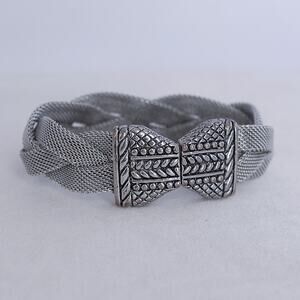 Vintage Mesh Bracelet Silver Tone Braided Magneti Bowtie Clasp 8"